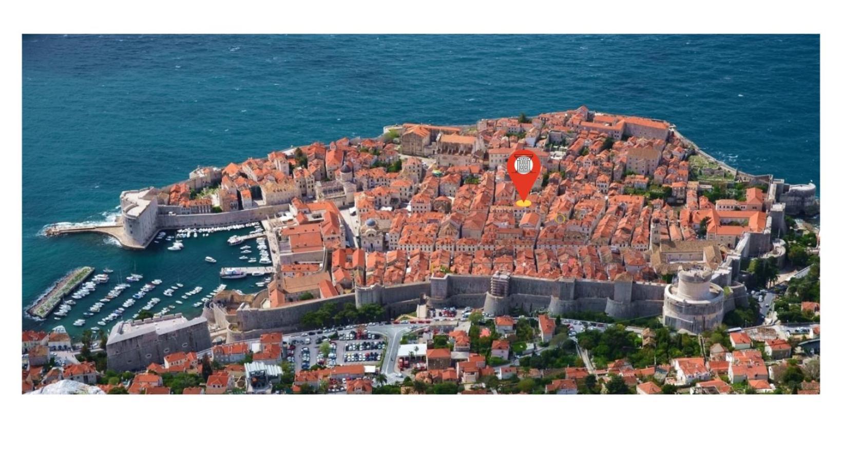 Throne Of 2 * Dubrovnik